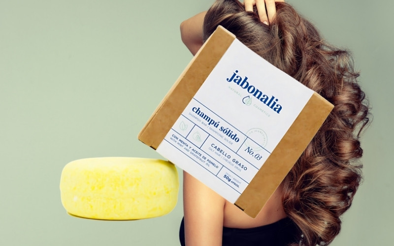 Jabonalia Festes Shampoo für fettiges Haar 50g5